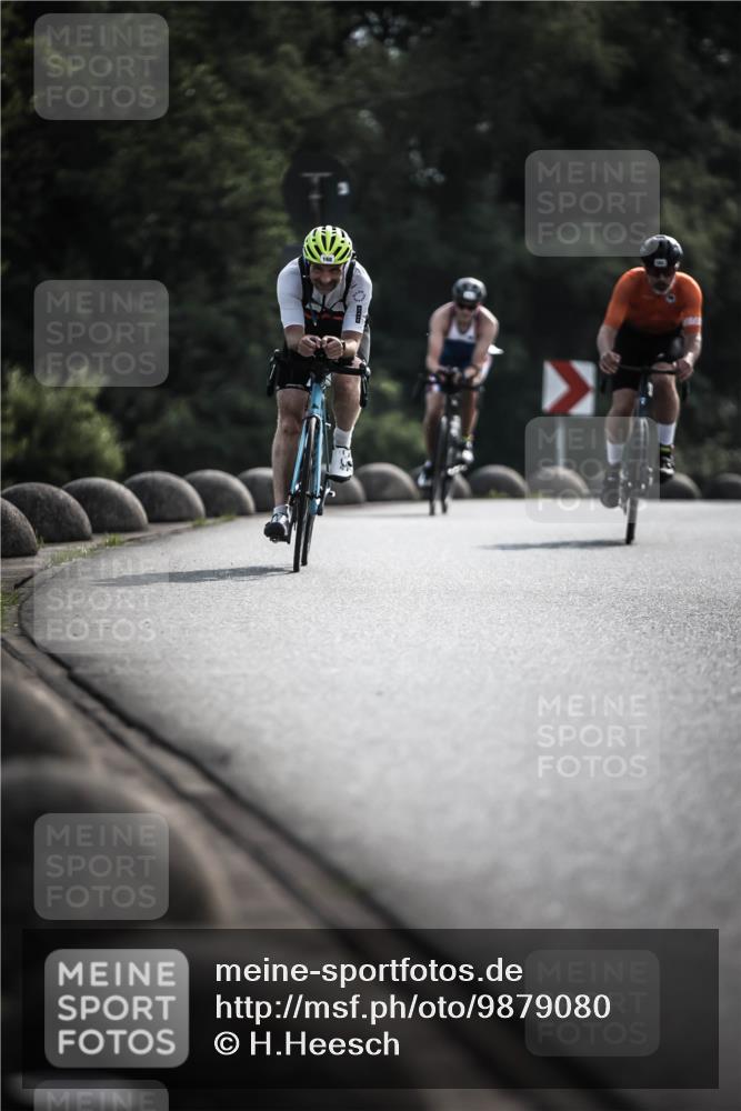 21.06.2026 - 29. Vierlanden-Triathlon H.Heesch http://msf.ph/oto/9879080 21.06.2026 09:10:47 Radfahren 37, 76, 158, 168, 283 meine-sportfotos.de