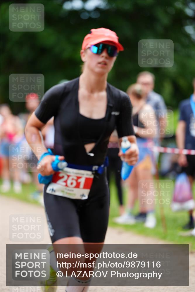 21.06.2026 - 29. Vierlanden-Triathlon LAZAROV Photography http://msf.ph/oto/9879116 21.06.2026 12:08:36 Laufen 261, 4 meine-sportfotos.de
