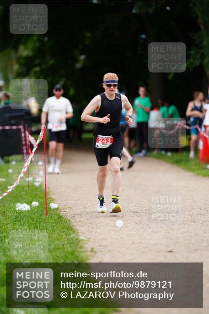 21.06.2026 - 29. Vierlanden-Triathlon LAZAROV Photography http://msf.ph/oto/9879121 21.06.2026 12:08:38 Laufen 243 meine-sportfotos.de