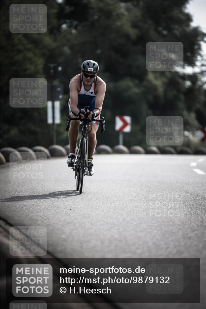 21.06.2026 - 29. Vierlanden-Triathlon H.Heesch http://msf.ph/oto/9879132 21.06.2026 09:10:50 Radfahren 37, 76, 158, 168, 283 meine-sportfotos.de