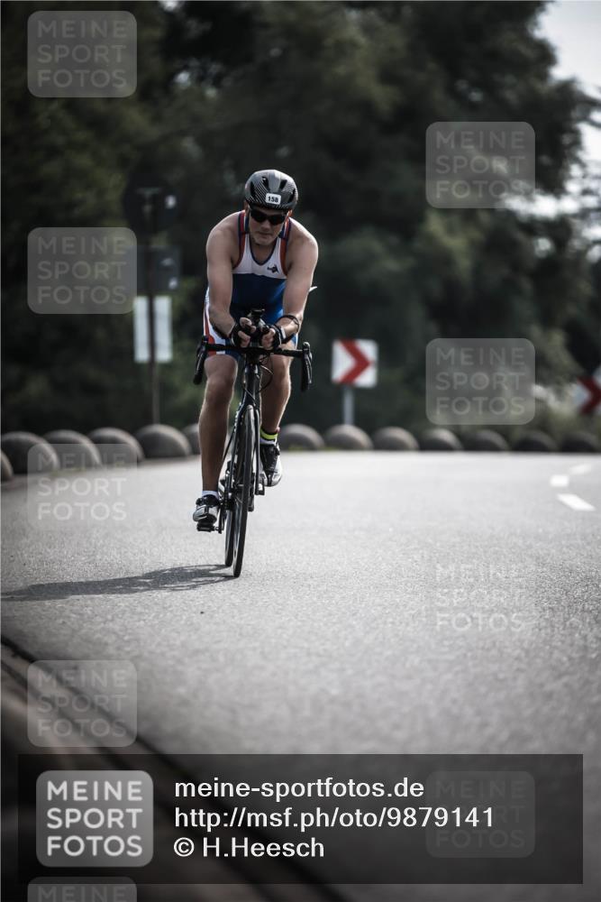 21.06.2026 - 29. Vierlanden-Triathlon H.Heesch http://msf.ph/oto/9879141 21.06.2026 09:10:50 Radfahren 37, 76, 158, 168, 283 meine-sportfotos.de