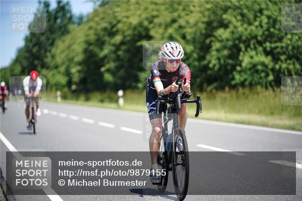 21.06.2026 - Viking Triathlon Michael Burmester http://msf.ph/oto/9879155 21.06.2026 13:11:40 Radfahren 494, 534 meine-sportfotos.de
