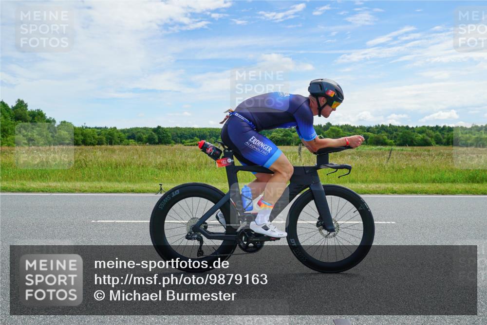 21.06.2026 - Viking Triathlon Michael Burmester http://msf.ph/oto/9879163 21.06.2026 12:27:01 Radfahren 90, 118, 127, 218, 226, 330, 366, 411, 444, 561, 625 meine-sportfotos.de
