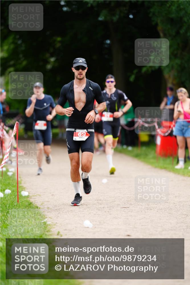 21.06.2026 - 29. Vierlanden-Triathlon LAZAROV Photography http://msf.ph/oto/9879234 21.06.2026 12:09:29 Laufen 69 meine-sportfotos.de