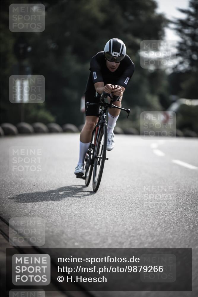 21.06.2026 - 29. Vierlanden-Triathlon H.Heesch http://msf.ph/oto/9879266 21.06.2026 09:11:20 Radfahren 26 meine-sportfotos.de