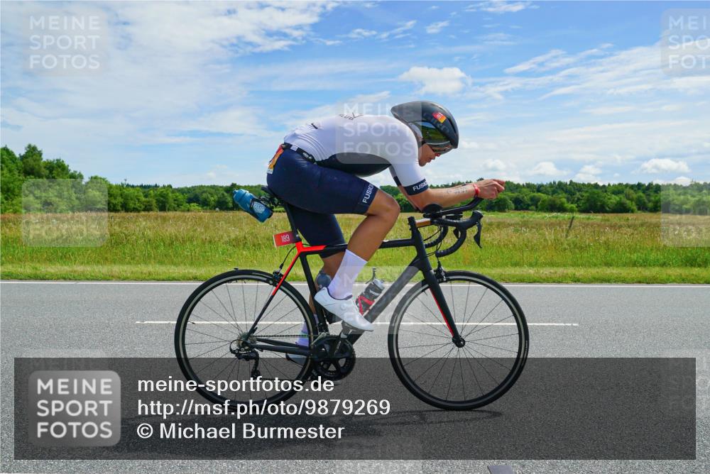 21.06.2026 - Viking Triathlon Michael Burmester http://msf.ph/oto/9879269 21.06.2026 12:28:42 Radfahren 89, 189, 317, 438, 460, 484 meine-sportfotos.de