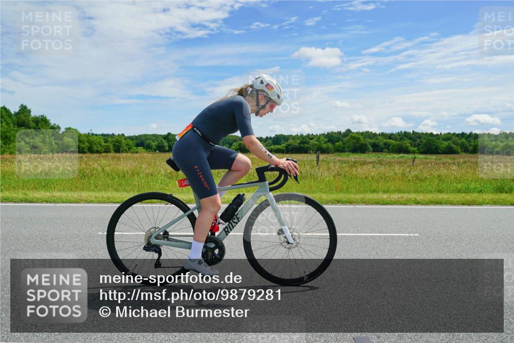 21.06.2026 - Viking Triathlon Michael Burmester http://msf.ph/oto/9879281 21.06.2026 12:28:59 Radfahren 20, 64, 84, 89, 317, 317, 460, 484, 522, 542, 549, 612, 619, 661 meine-sportfotos.de