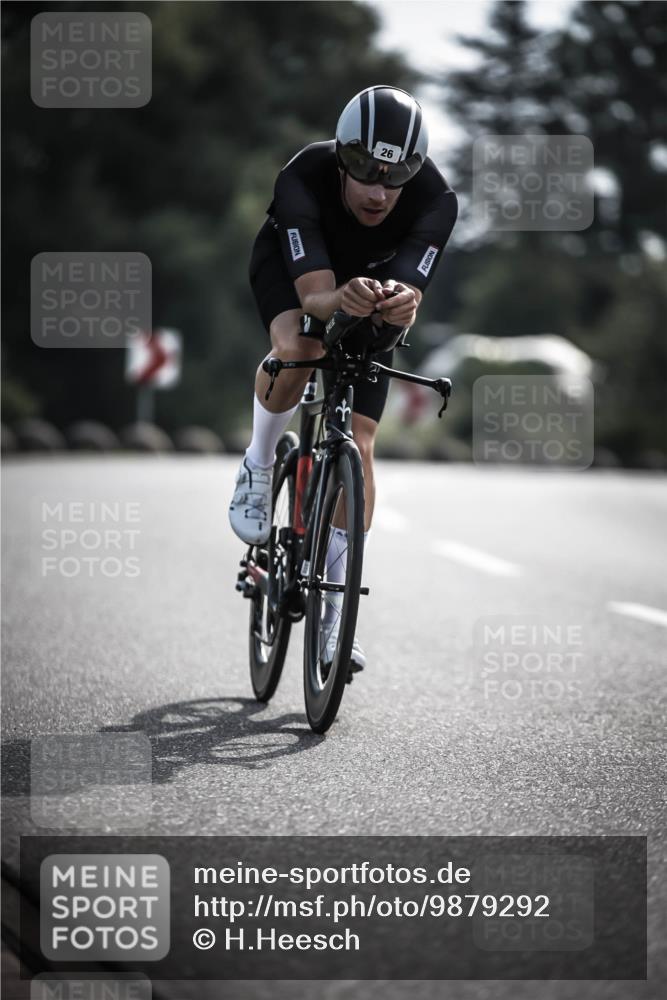 21.06.2026 - 29. Vierlanden-Triathlon H.Heesch http://msf.ph/oto/9879292 21.06.2026 09:11:20 Radfahren 26 meine-sportfotos.de