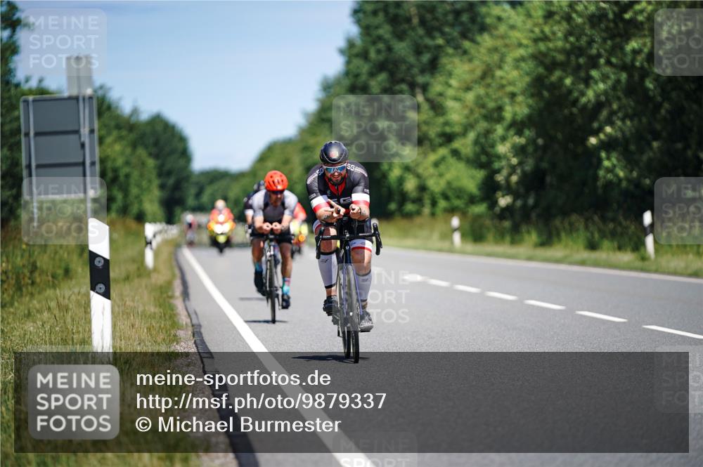21.06.2026 - Viking Triathlon Michael Burmester http://msf.ph/oto/9879337 21.06.2026 13:13:43 Radfahren 54 meine-sportfotos.de
