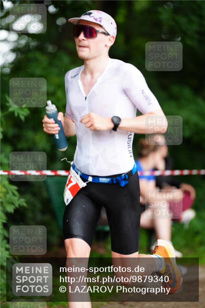 21.06.2026 - 29. Vierlanden-Triathlon LAZAROV Photography http://msf.ph/oto/9879340 21.06.2026 12:10:18 Laufen  meine-sportfotos.de