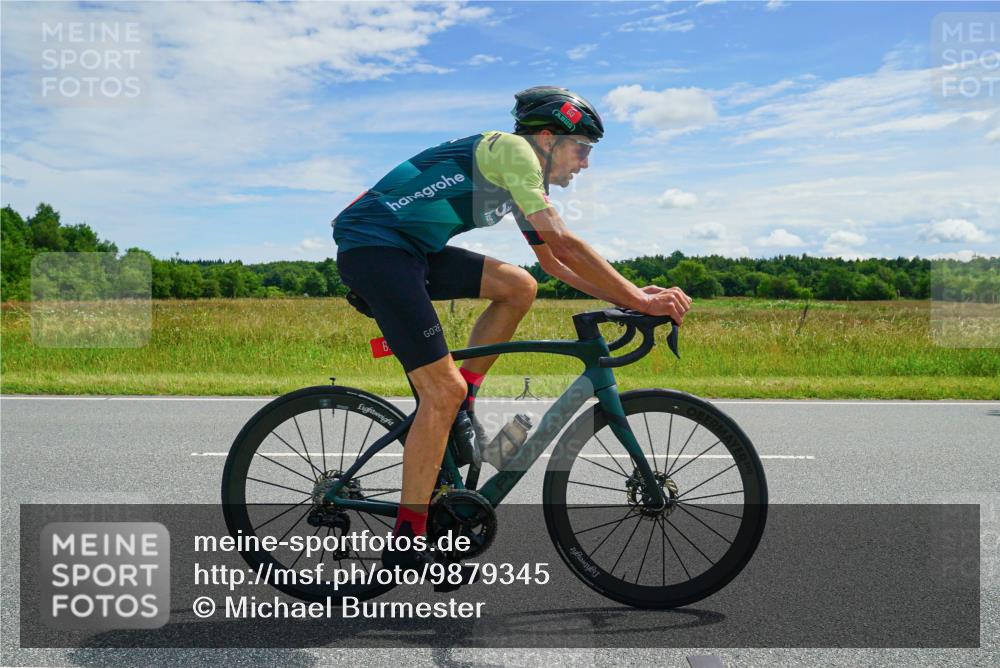 21.06.2026 - Viking Triathlon Michael Burmester http://msf.ph/oto/9879345 21.06.2026 12:30:06 Radfahren 168, 220, 261, 314, 463, 529, 613, 631 meine-sportfotos.de