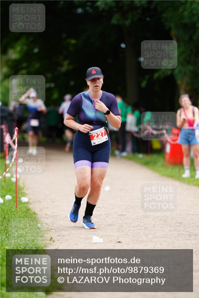 21.06.2026 - 29. Vierlanden-Triathlon LAZAROV Photography http://msf.ph/oto/9879369 21.06.2026 12:10:28 Laufen 227 meine-sportfotos.de