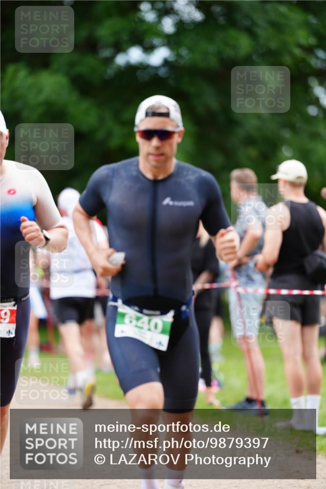 21.06.2026 - 29. Vierlanden-Triathlon LAZAROV Photography http://msf.ph/oto/9879397 21.06.2026 12:10:36 Laufen 9, 640 meine-sportfotos.de