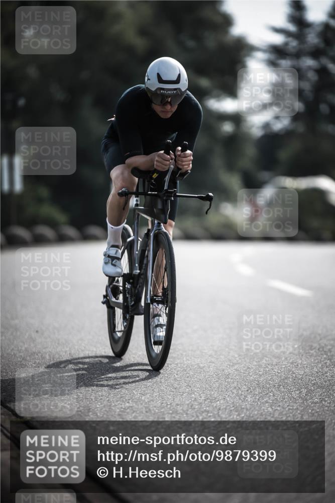 21.06.2026 - 29. Vierlanden-Triathlon H.Heesch http://msf.ph/oto/9879399 21.06.2026 09:11:36 Radfahren 77, 140 meine-sportfotos.de