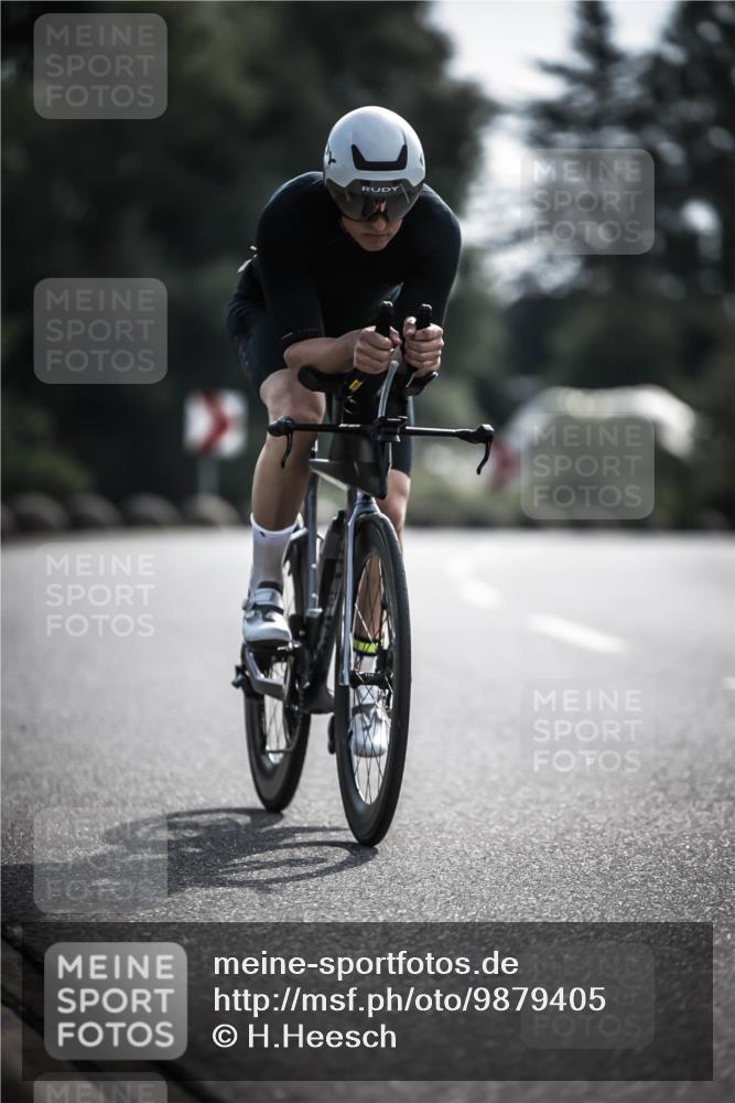 21.06.2026 - 29. Vierlanden-Triathlon H.Heesch http://msf.ph/oto/9879405 21.06.2026 09:11:36 Radfahren 77, 140 meine-sportfotos.de