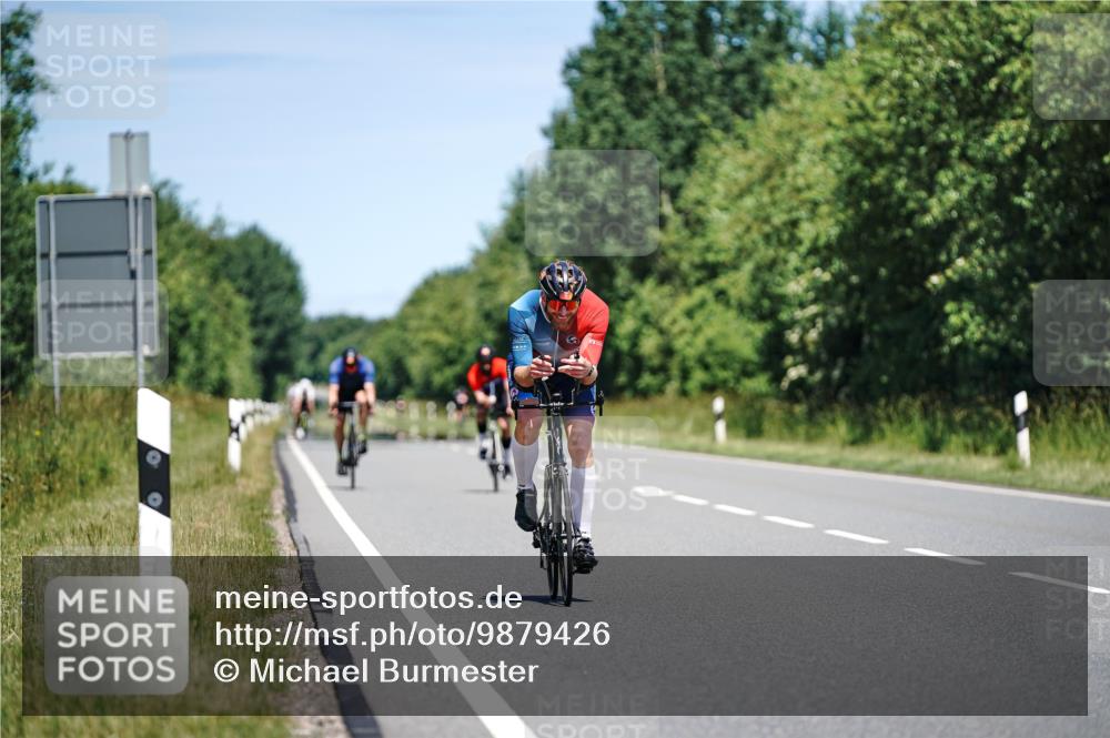 21.06.2026 - Viking Triathlon Michael Burmester http://msf.ph/oto/9879426 21.06.2026 13:14:40 Radfahren 251, 366 meine-sportfotos.de