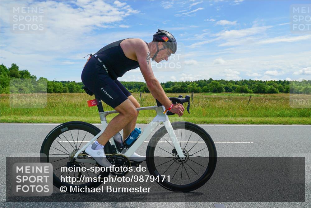 21.06.2026 - Viking Triathlon Michael Burmester http://msf.ph/oto/9879471 21.06.2026 12:32:25 Radfahren 303, 331, 393, 462, 482, 513, 532, 532, 559, 601, 641 meine-sportfotos.de