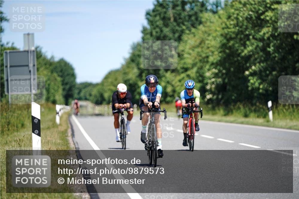 21.06.2026 - Viking Triathlon Michael Burmester http://msf.ph/oto/9879573 21.06.2026 13:15:20 Radfahren 139, 179 meine-sportfotos.de