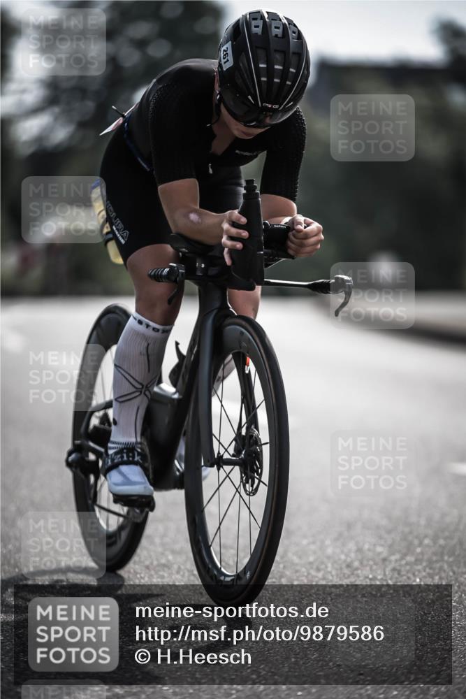 21.06.2026 - 29. Vierlanden-Triathlon H.Heesch http://msf.ph/oto/9879586 21.06.2026 09:12:02 Radfahren 241, 261 meine-sportfotos.de