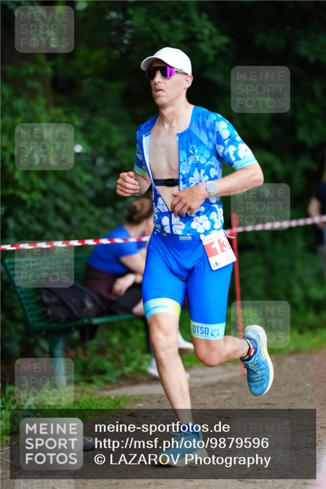 21.06.2026 - 29. Vierlanden-Triathlon LAZAROV Photography http://msf.ph/oto/9879596 21.06.2026 12:12:56 Laufen 13 meine-sportfotos.de
