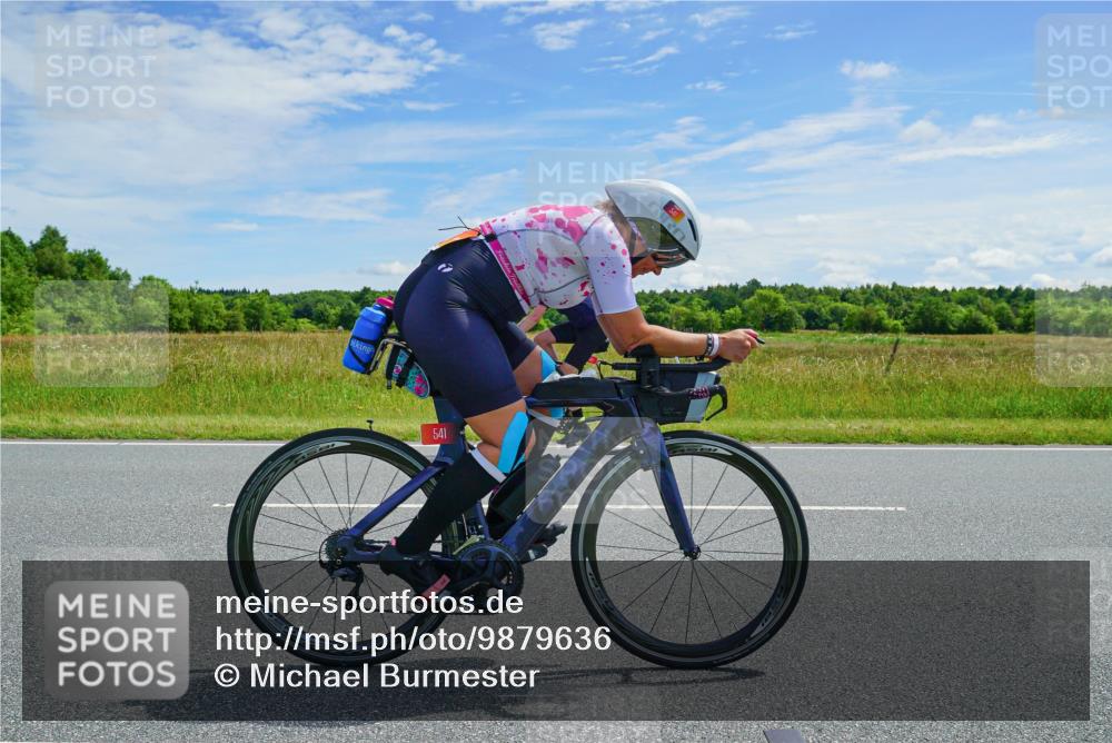 21.06.2026 - Viking Triathlon Michael Burmester http://msf.ph/oto/9879636 21.06.2026 12:34:12 Radfahren 69, 224, 351, 493, 541, 610 meine-sportfotos.de