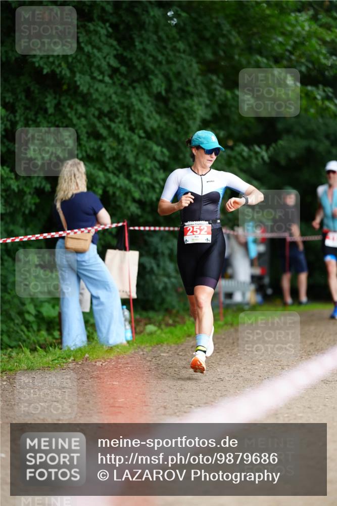 21.06.2026 - 29. Vierlanden-Triathlon LAZAROV Photography http://msf.ph/oto/9879686 21.06.2026 12:13:37 Laufen 20, 252 meine-sportfotos.de