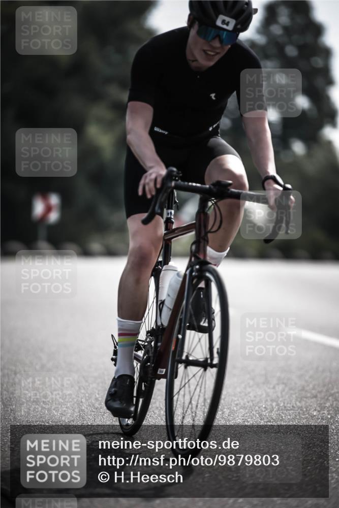 21.06.2026 - 29. Vierlanden-Triathlon H.Heesch http://msf.ph/oto/9879803 21.06.2026 09:12:17 Radfahren 32, 64, 116 meine-sportfotos.de