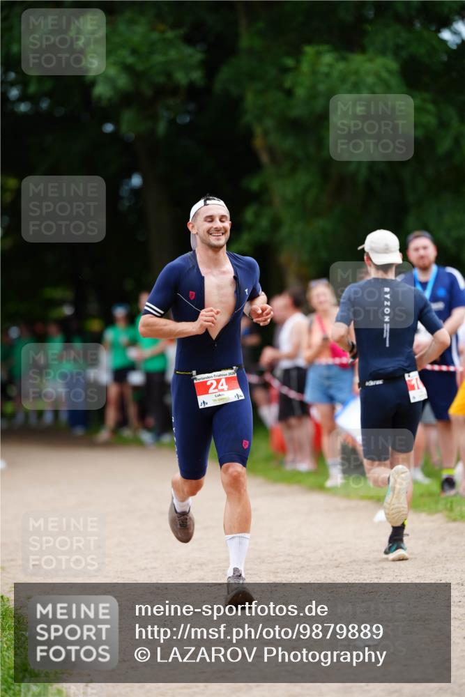 21.06.2026 - 29. Vierlanden-Triathlon LAZAROV Photography http://msf.ph/oto/9879889 21.06.2026 12:14:50 Laufen 51, 2026, 24, 4 meine-sportfotos.de