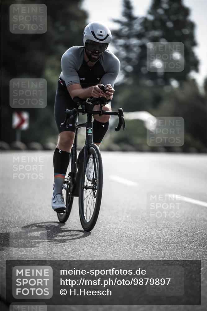 21.06.2026 - 29. Vierlanden-Triathlon H.Heesch http://msf.ph/oto/9879897 21.06.2026 09:12:26 Radfahren 9, 23, 57 meine-sportfotos.de