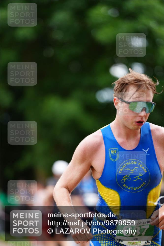 21.06.2026 - 29. Vierlanden-Triathlon LAZAROV Photography http://msf.ph/oto/9879959 21.06.2026 12:15:12 Laufen 20, 14, 637 meine-sportfotos.de