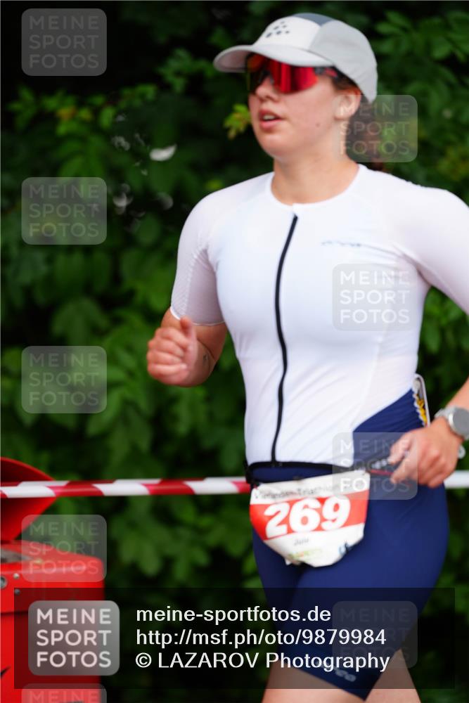 21.06.2026 - 29. Vierlanden-Triathlon LAZAROV Photography http://msf.ph/oto/9879984 21.06.2026 12:15:41 Laufen 202, 269 meine-sportfotos.de