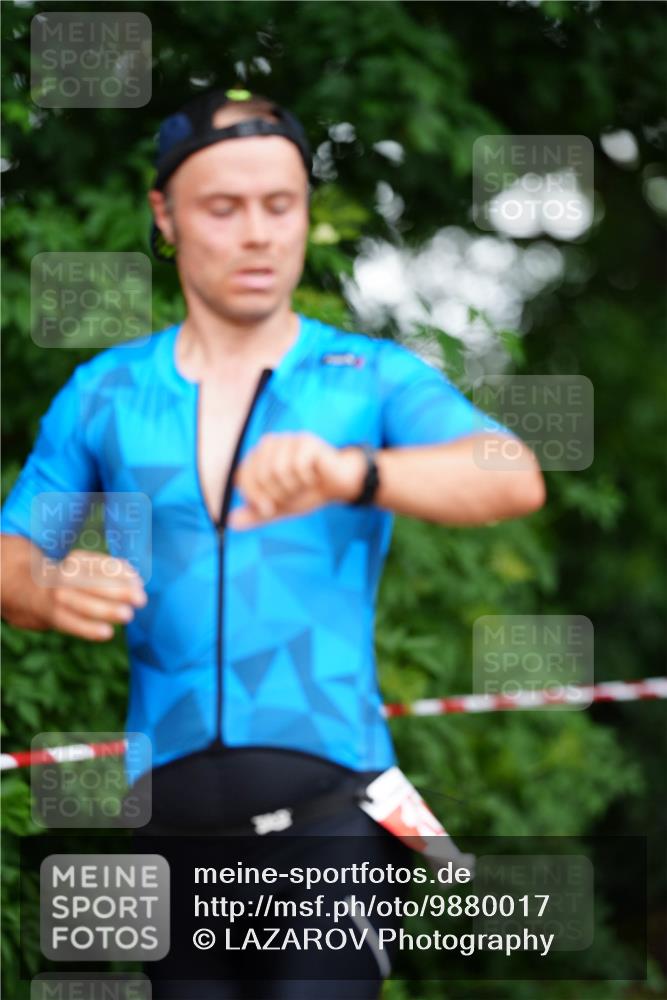 21.06.2026 - 29. Vierlanden-Triathlon LAZAROV Photography http://msf.ph/oto/9880017 21.06.2026 12:15:55 Laufen  meine-sportfotos.de