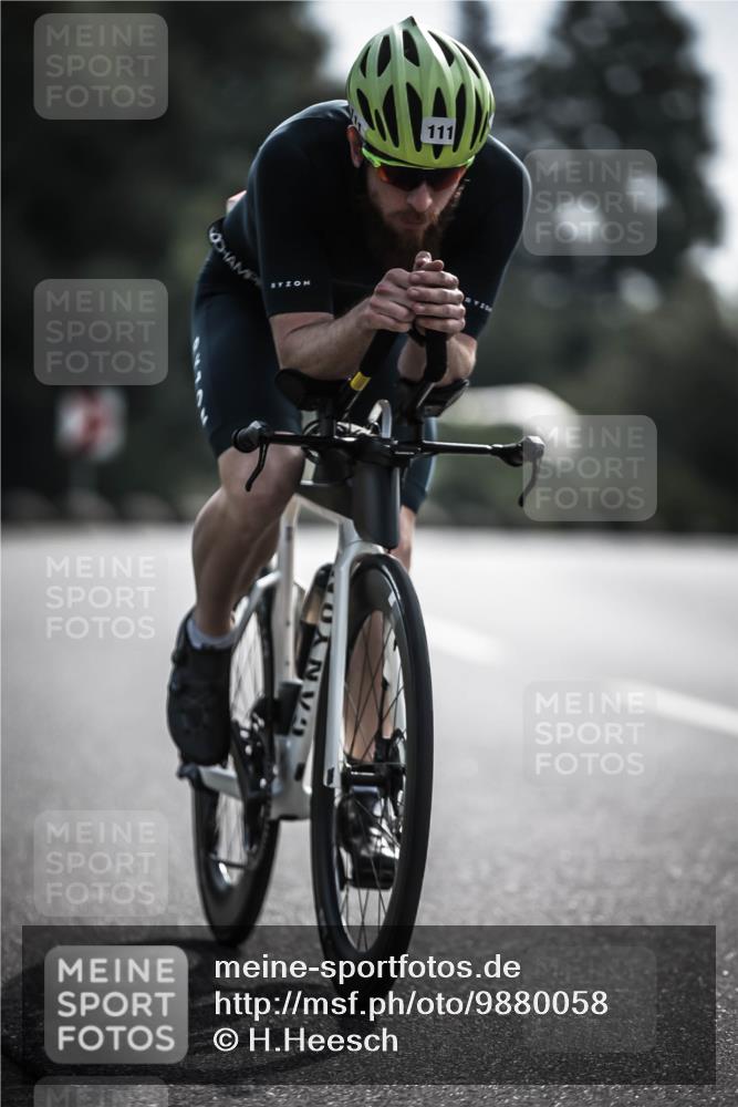 21.06.2026 - 29. Vierlanden-Triathlon H.Heesch http://msf.ph/oto/9880058 21.06.2026 09:12:36 Radfahren 23, 57, 111, 132, 290 meine-sportfotos.de