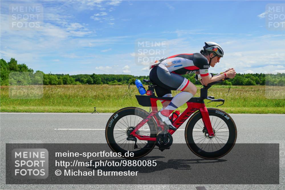 21.06.2026 - Viking Triathlon Michael Burmester http://msf.ph/oto/9880085 21.06.2026 12:40:54 Radfahren 40, 200, 213, 285, 332, 345, 404, 466, 515, 568, 604 meine-sportfotos.de