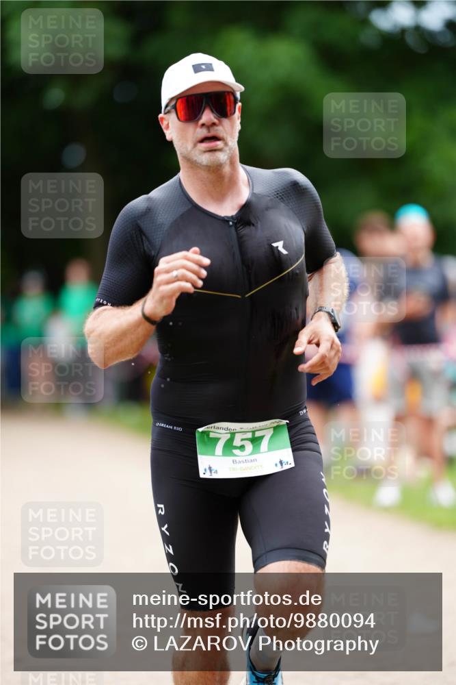21.06.2026 - 29. Vierlanden-Triathlon LAZAROV Photography http://msf.ph/oto/9880094 21.06.2026 12:16:15 Laufen 757 meine-sportfotos.de