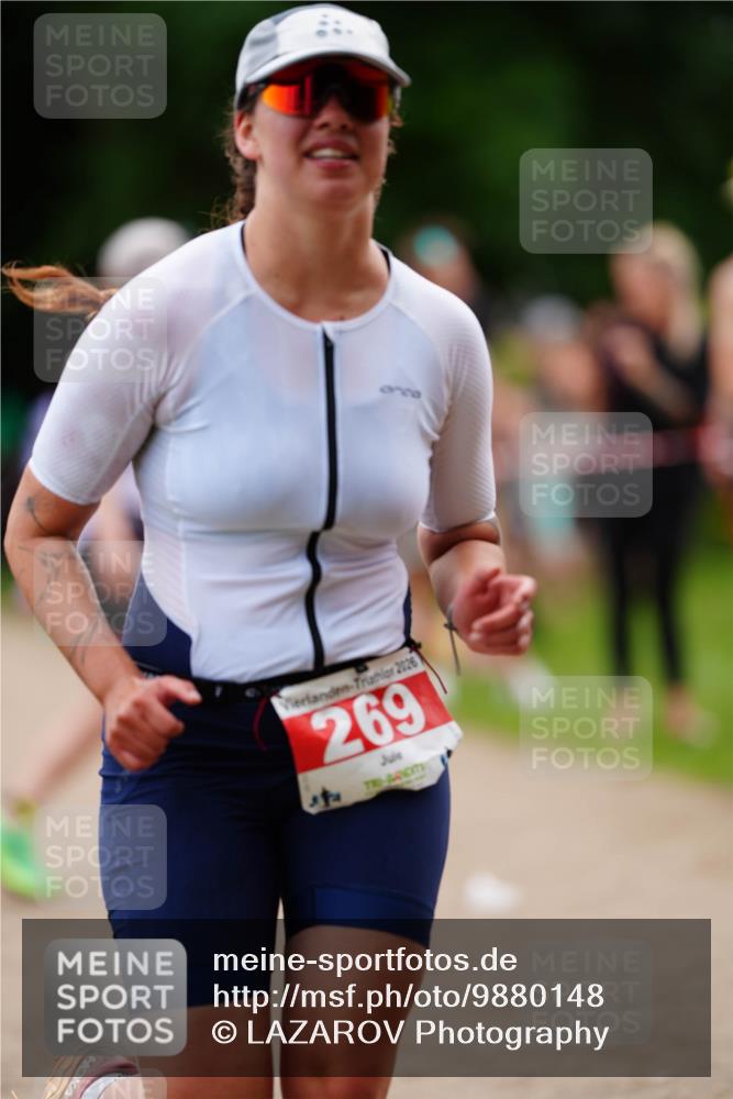 21.06.2026 - 29. Vierlanden-Triathlon LAZAROV Photography http://msf.ph/oto/9880148 21.06.2026 12:16:33 Laufen 2003, 2026, 44, 269 meine-sportfotos.de
