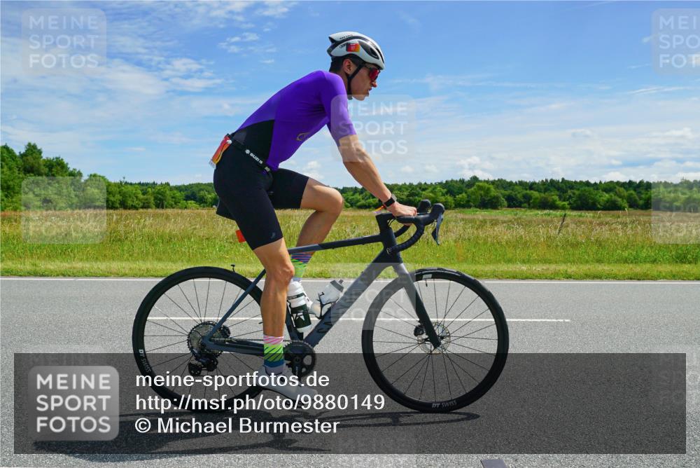 21.06.2026 - Viking Triathlon Michael Burmester http://msf.ph/oto/9880149 21.06.2026 12:41:24 Radfahren 43, 82, 117, 147, 183, 192, 321, 391, 425, 469, 491, 491 meine-sportfotos.de