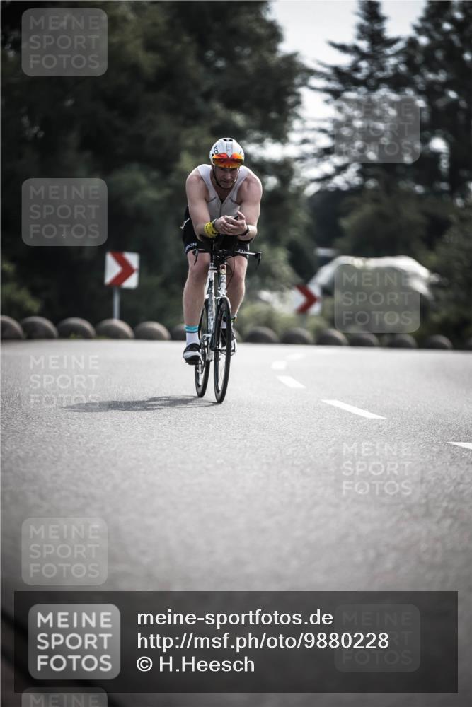 21.06.2026 - 29. Vierlanden-Triathlon H.Heesch http://msf.ph/oto/9880228 21.06.2026 09:12:55 Radfahren 20, 129, 137 meine-sportfotos.de