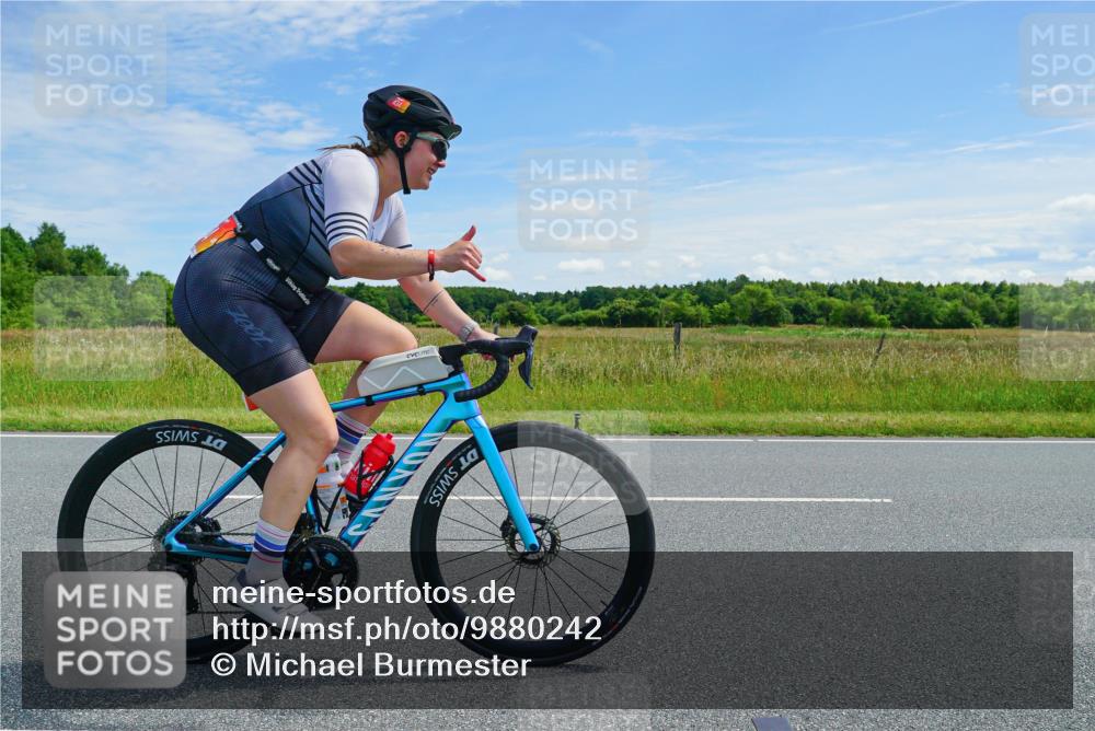 21.06.2026 - Viking Triathlon Michael Burmester http://msf.ph/oto/9880242 21.06.2026 12:43:11 Radfahren 160, 243, 346, 434, 472, 654 meine-sportfotos.de