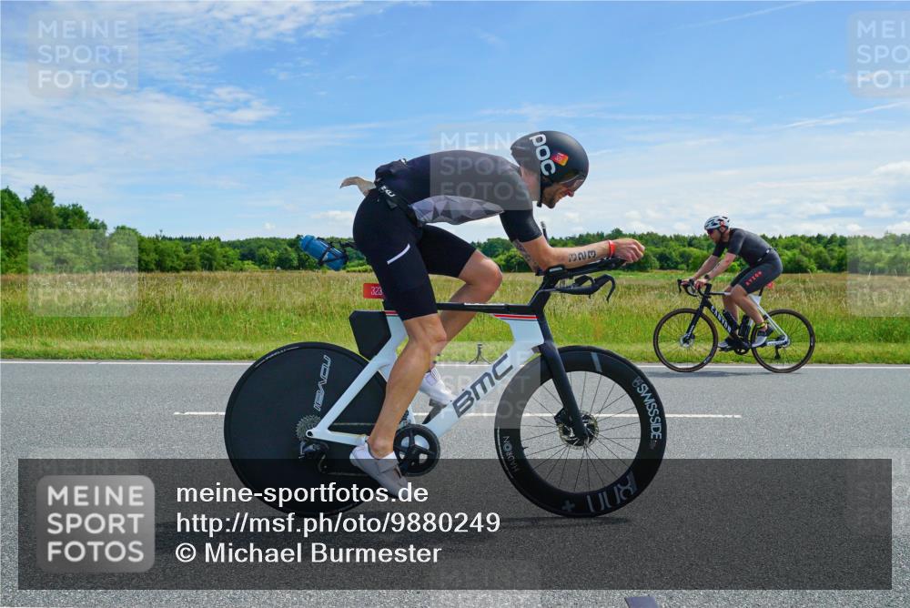 21.06.2026 - Viking Triathlon Michael Burmester http://msf.ph/oto/9880249 21.06.2026 12:43:19 Radfahren 160, 223, 243, 243, 429, 434, 472, 602, 654, 670 meine-sportfotos.de