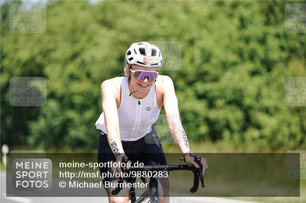 21.06.2026 - Viking Triathlon Michael Burmester http://msf.ph/oto/9880283 21.06.2026 13:19:25 Radfahren  meine-sportfotos.de