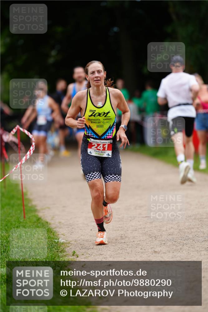 21.06.2026 - 29. Vierlanden-Triathlon LAZAROV Photography http://msf.ph/oto/9880290 21.06.2026 12:17:32 Laufen 202, 241 meine-sportfotos.de