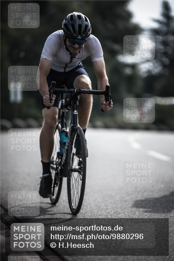 21.06.2026 - 29. Vierlanden-Triathlon H.Heesch http://msf.ph/oto/9880296 21.06.2026 09:12:56 Radfahren 20, 129, 137, 216 meine-sportfotos.de