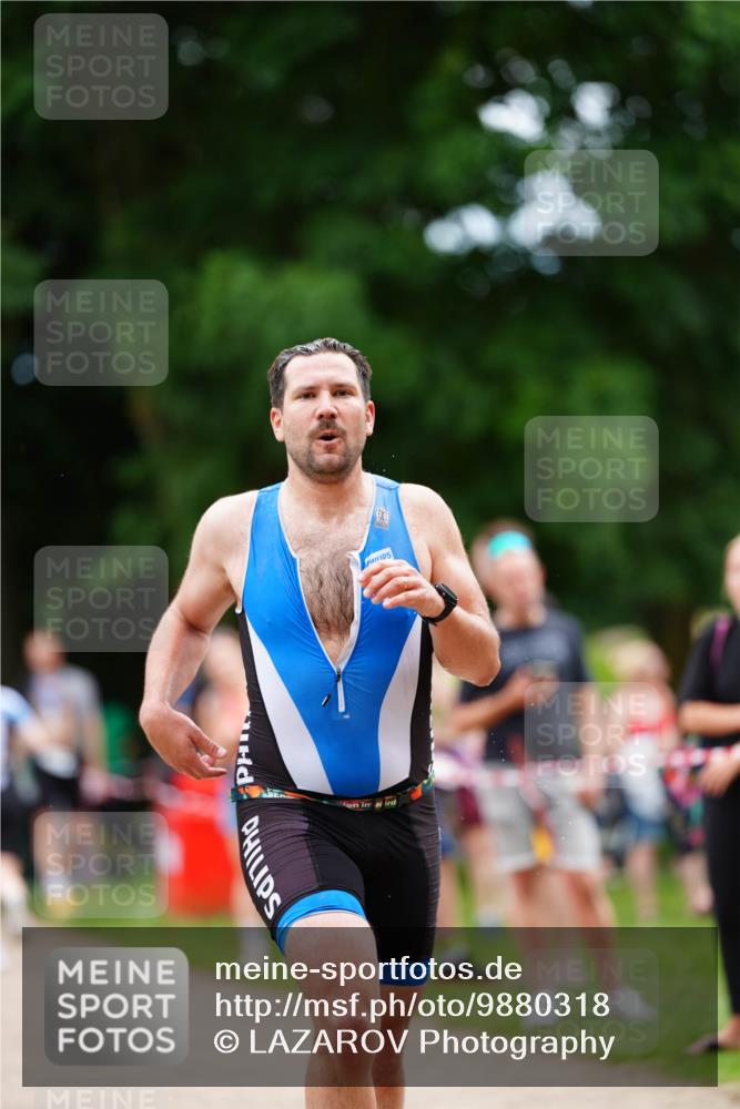 21.06.2026 - 29. Vierlanden-Triathlon LAZAROV Photography http://msf.ph/oto/9880318 21.06.2026 12:17:36 Laufen  meine-sportfotos.de