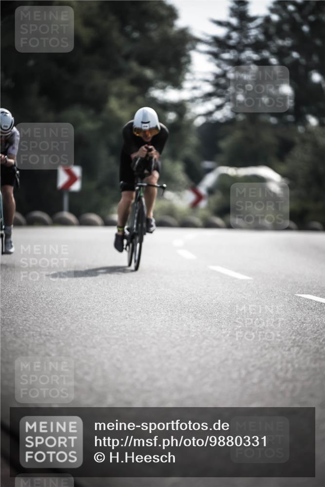 21.06.2026 - 29. Vierlanden-Triathlon H.Heesch http://msf.ph/oto/9880331 21.06.2026 09:13:04 Radfahren 21, 207, 216, 244 meine-sportfotos.de