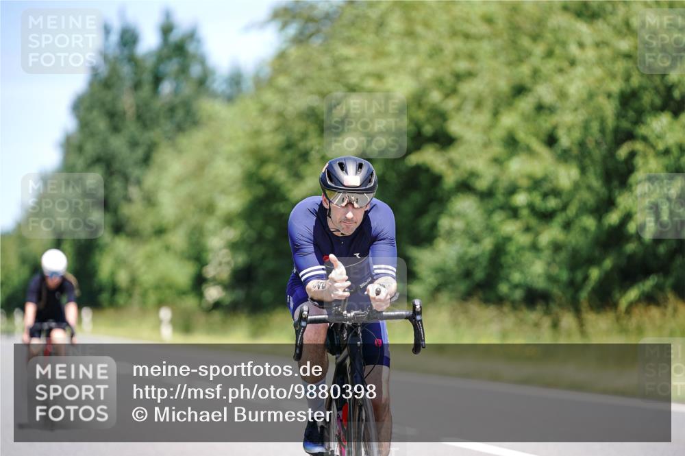 21.06.2026 - Viking Triathlon Michael Burmester http://msf.ph/oto/9880398 21.06.2026 13:20:18 Radfahren 196, 382 meine-sportfotos.de