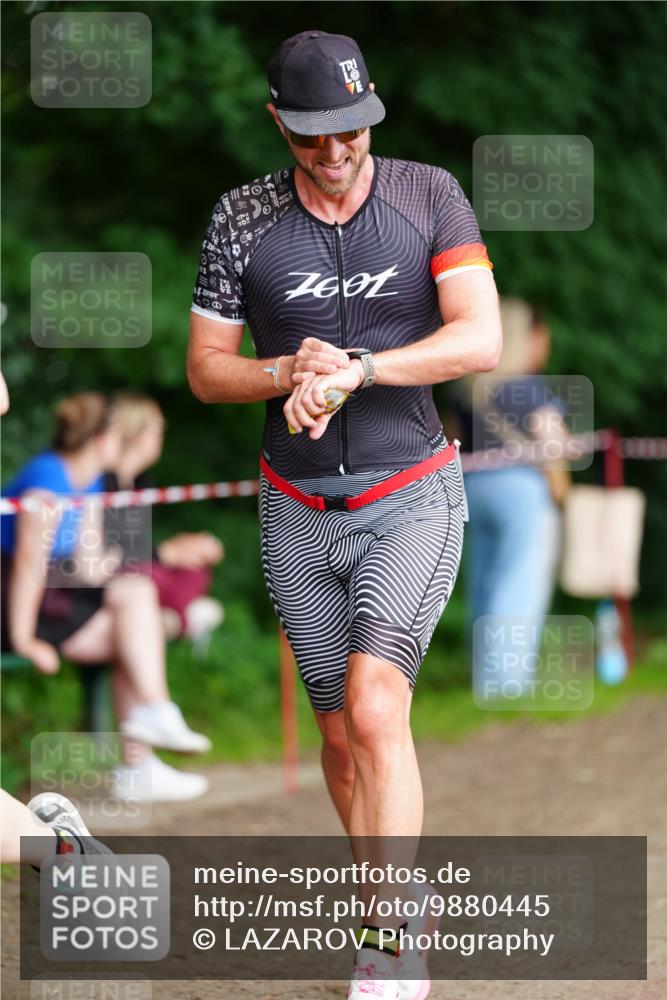 21.06.2026 - 29. Vierlanden-Triathlon LAZAROV Photography http://msf.ph/oto/9880445 21.06.2026 12:18:31 Laufen 89 meine-sportfotos.de