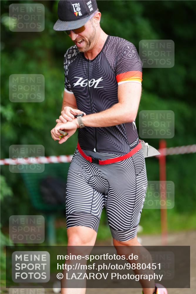 21.06.2026 - 29. Vierlanden-Triathlon LAZAROV Photography http://msf.ph/oto/9880451 21.06.2026 12:18:32 Laufen  meine-sportfotos.de
