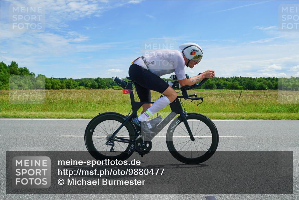 21.06.2026 - Viking Triathlon Michael Burmester http://msf.ph/oto/9880477 21.06.2026 12:45:05 Radfahren 39, 94, 164, 177, 219, 239, 253, 264, 306, 313, 494, 538, 615 meine-sportfotos.de
