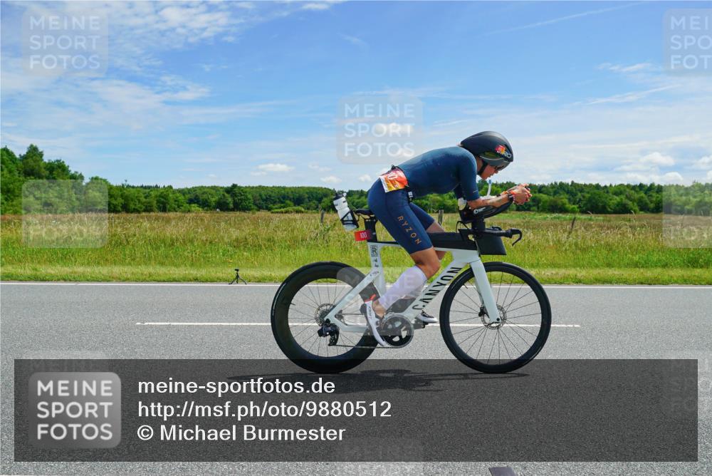 21.06.2026 - Viking Triathlon Michael Burmester http://msf.ph/oto/9880512 21.06.2026 12:45:23 Radfahren 39, 48, 91, 132, 173, 182, 249, 254, 306, 309, 538 meine-sportfotos.de